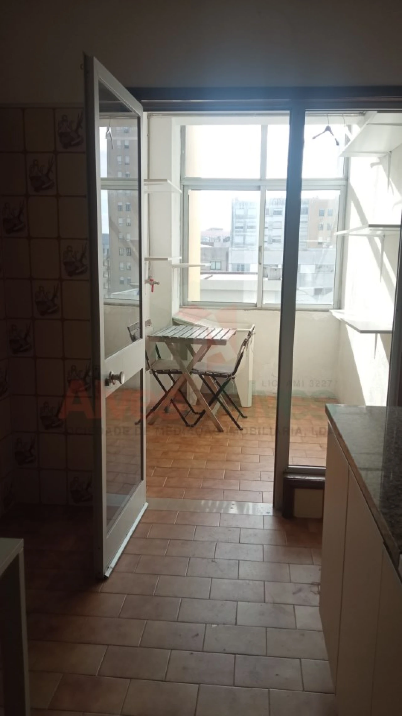 Apartamento T2 para Venda em Cidade da Maia Foto 3