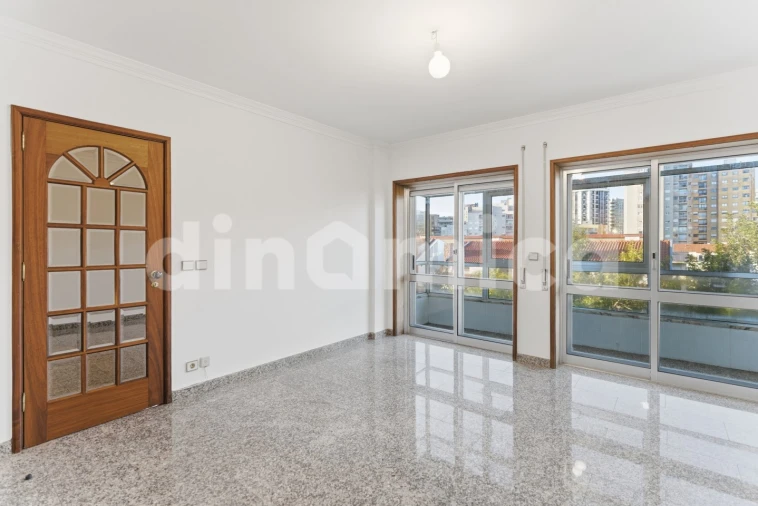 Apartamento T3 para Venda em Póvoa de Varzim, Beiriz e Argivai Foto 4