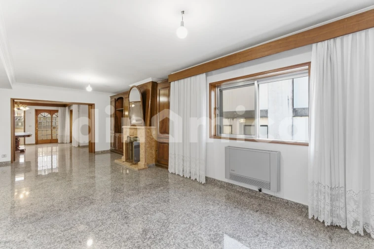 Apartamento T3 para Venda em Póvoa de Varzim, Beiriz e Argivai Foto 11