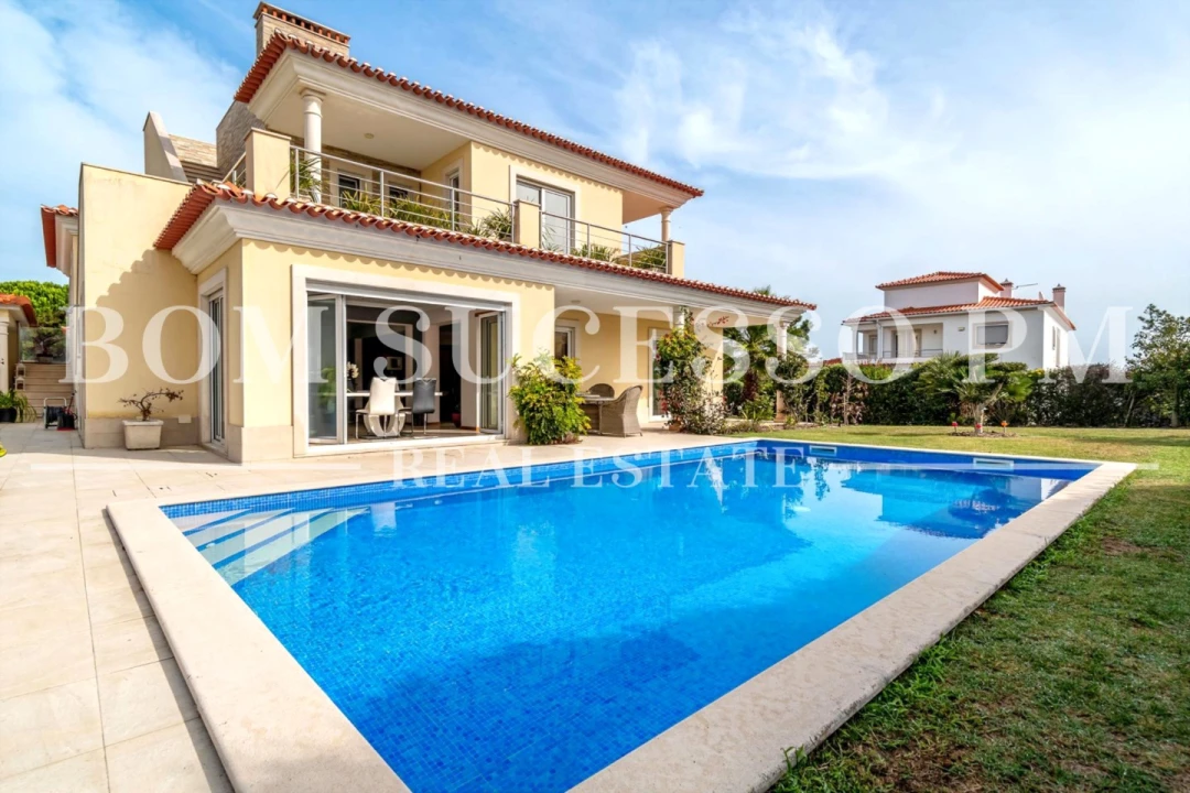 Moradia T4 para Venda em Vau Foto 1