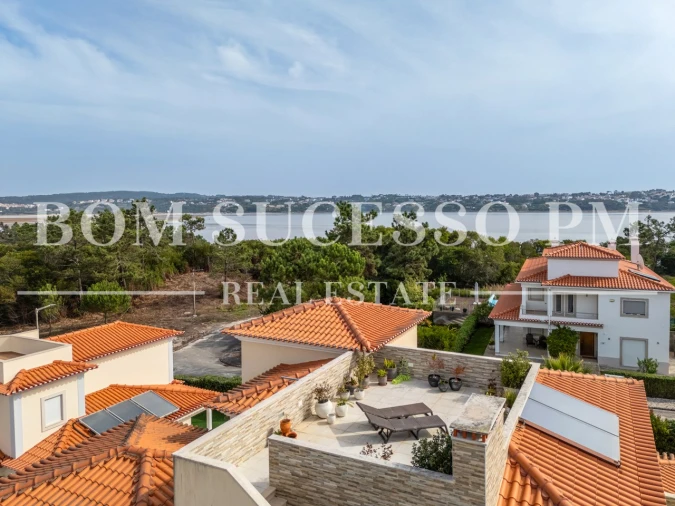 Moradia T4 para Venda em Vau Foto 12