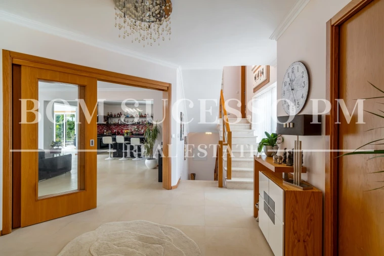 Moradia T4 para Venda em Vau Foto 20