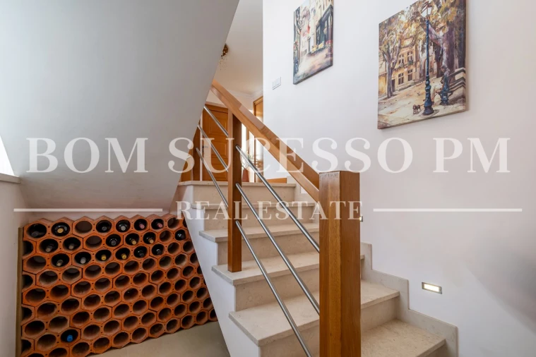 Moradia T4 para Venda em Vau Foto 31