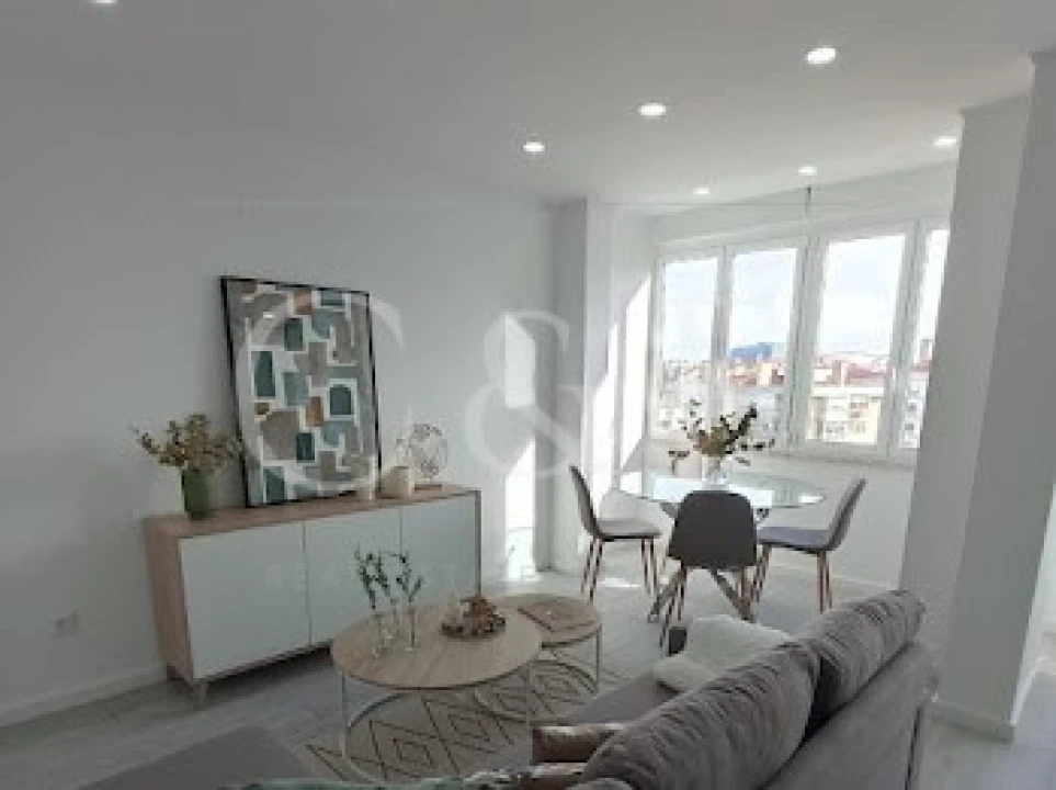 Apartamento T2 para Venda em Benfica Foto 22