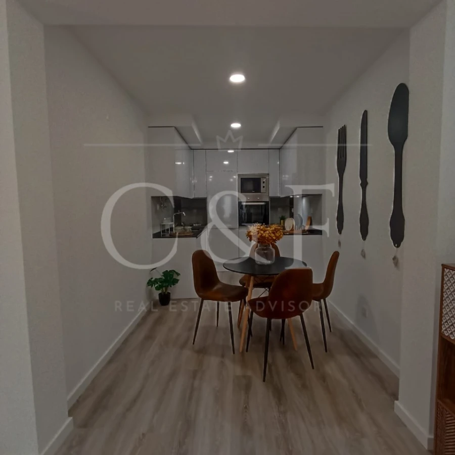 Apartamento T2 para Venda em São Domingos de Benfica Foto 3
