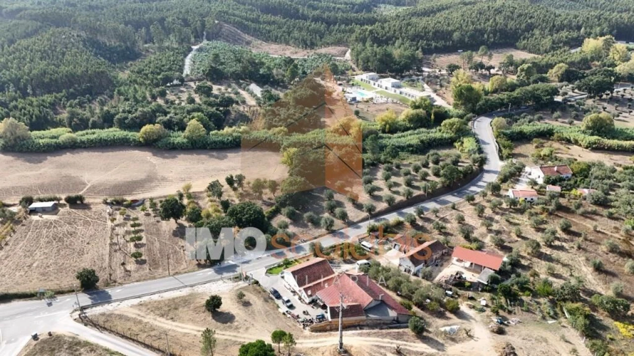 Terreno para Venda em Alcanede Foto 5