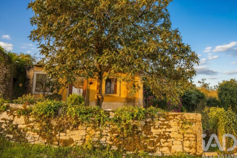 Moradia para Venda em Chãos