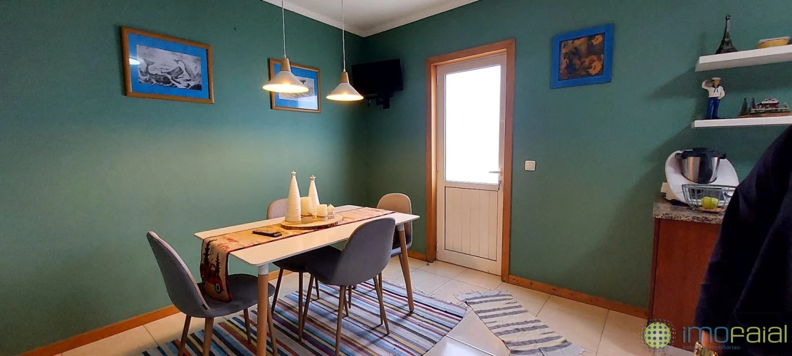 Moradia T4 para Venda em Praia do Almoxarife Foto 6