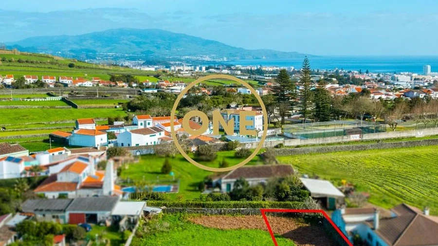 Terreno para Venda em Arrifes