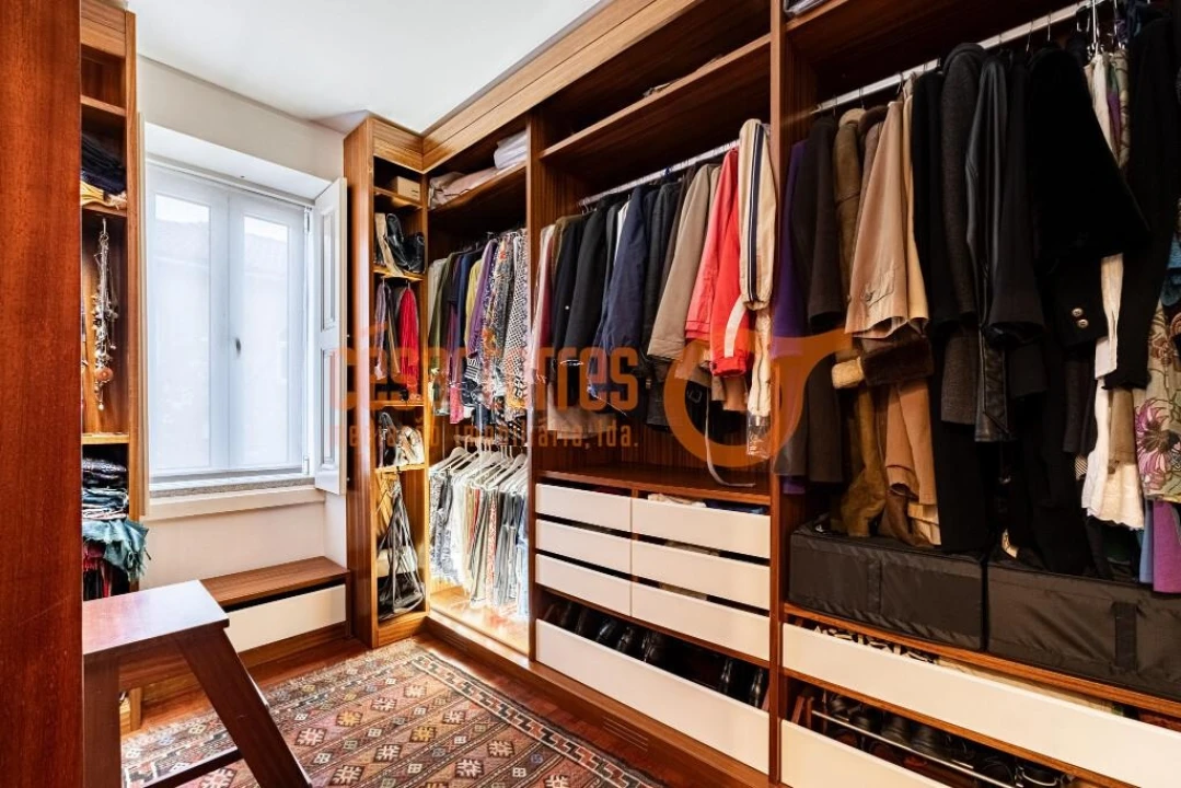 Moradia T4 para Venda em São Felix da Marinha Foto 22