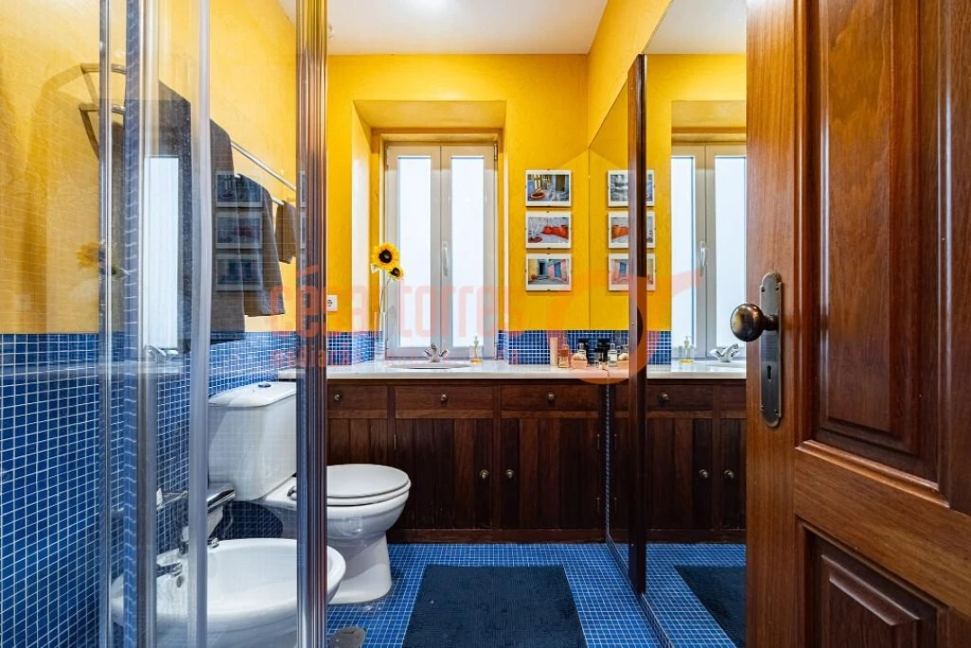 Moradia T4 para Venda em São Felix da Marinha Foto 24