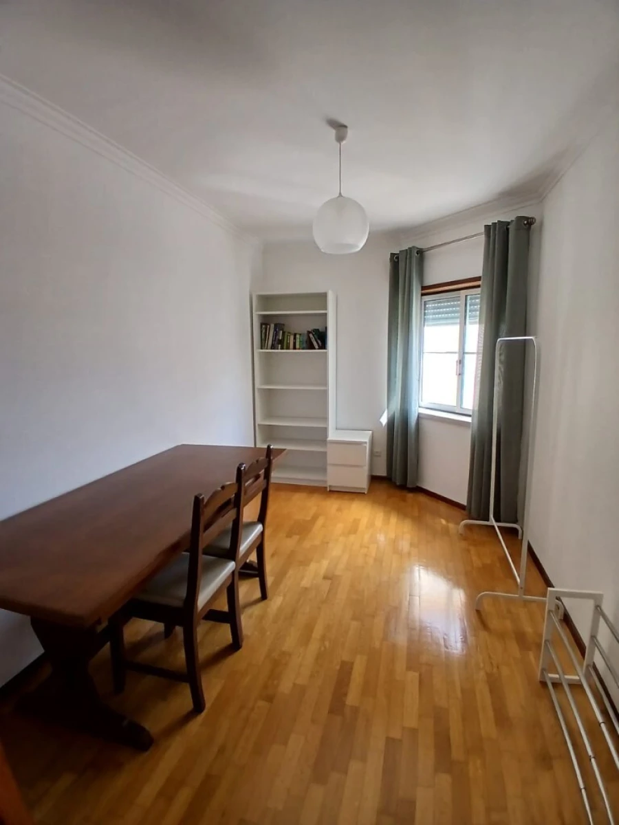 Apartamento T3 para Venda em Serra e Junceira Foto 11