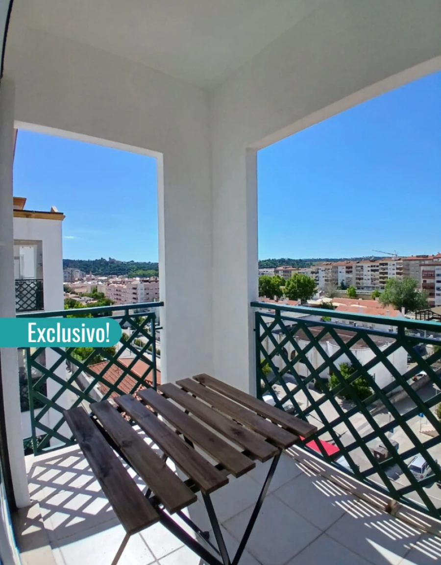 Apartamento T3 para Venda em Serra e Junceira Foto 1