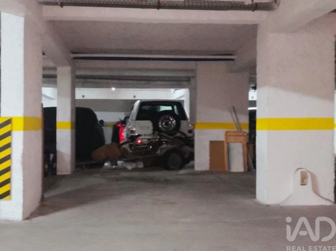 Garagem para Venda em Nossa Senhora do Pópulo, Coto e São Gregório Foto 6