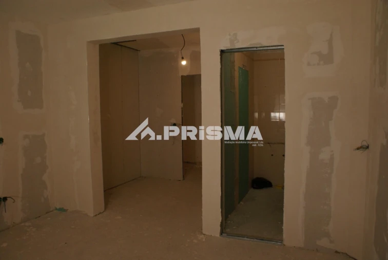 Apartamento T2 para Venda em Castelo Branco Foto 12