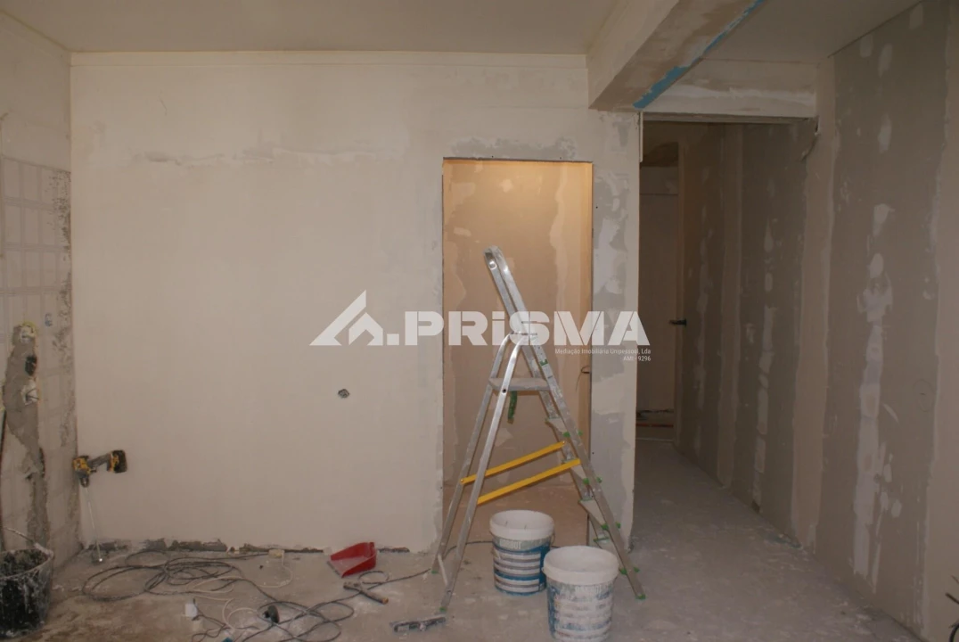 Apartamento T2 para Venda em Castelo Branco Foto 3