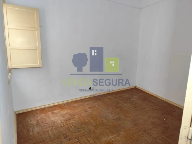 Apartamento T2 para Venda em Safara e Santo Aleixo da Restauração Foto 9