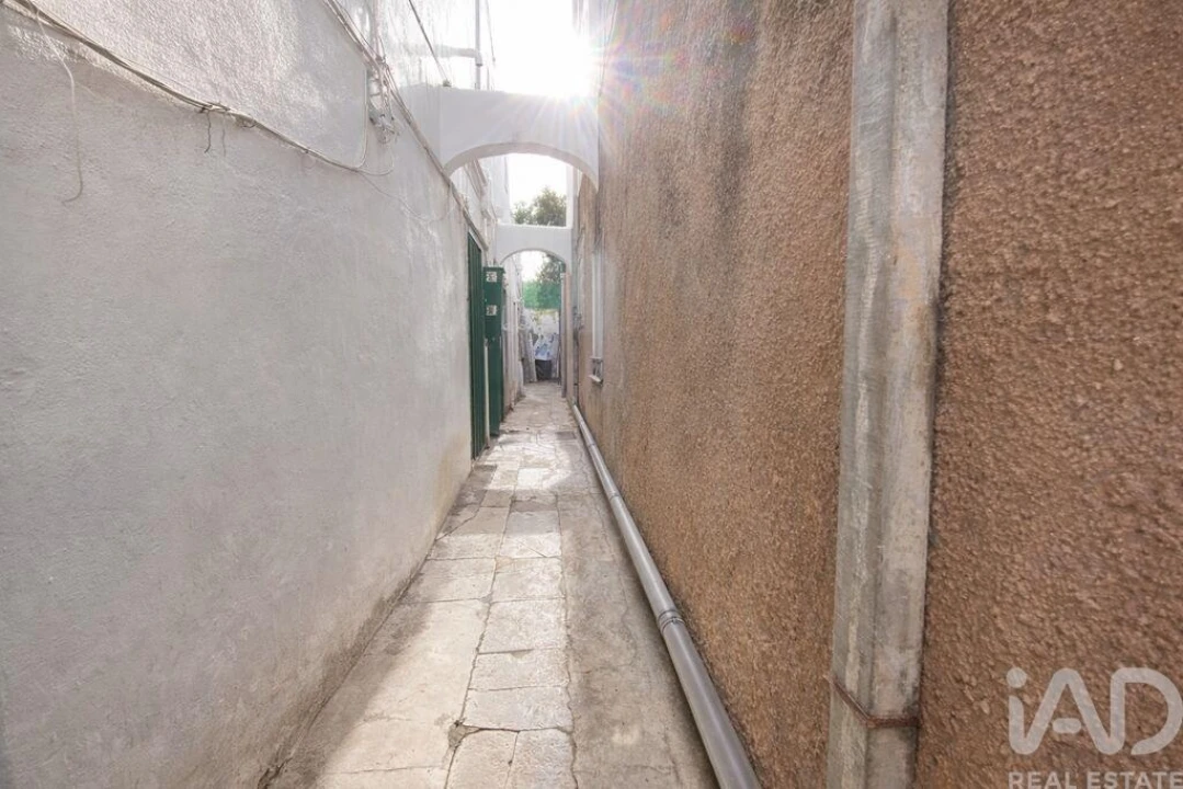 Moradia T1 para Venda em Olhão Foto 2