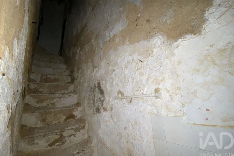 Moradia T1 para Venda em Olhão Foto 10