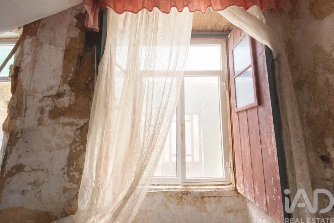 Moradia T1 para Venda em Olhão Foto 6