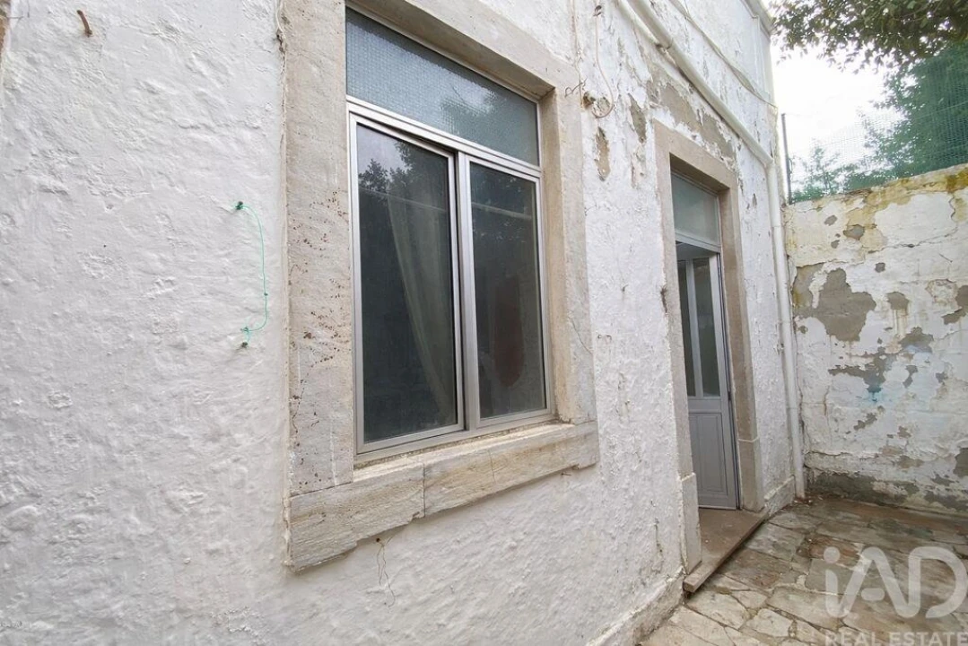 Moradia T1 para Venda em Olhão Foto 16