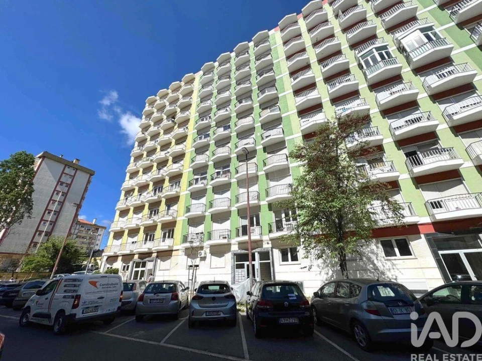 Apartamento T2 para Venda em Benfica Foto 26