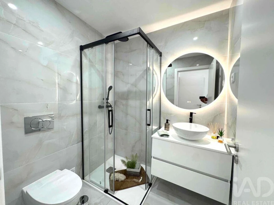 Apartamento T2 para Venda em Benfica Foto 15
