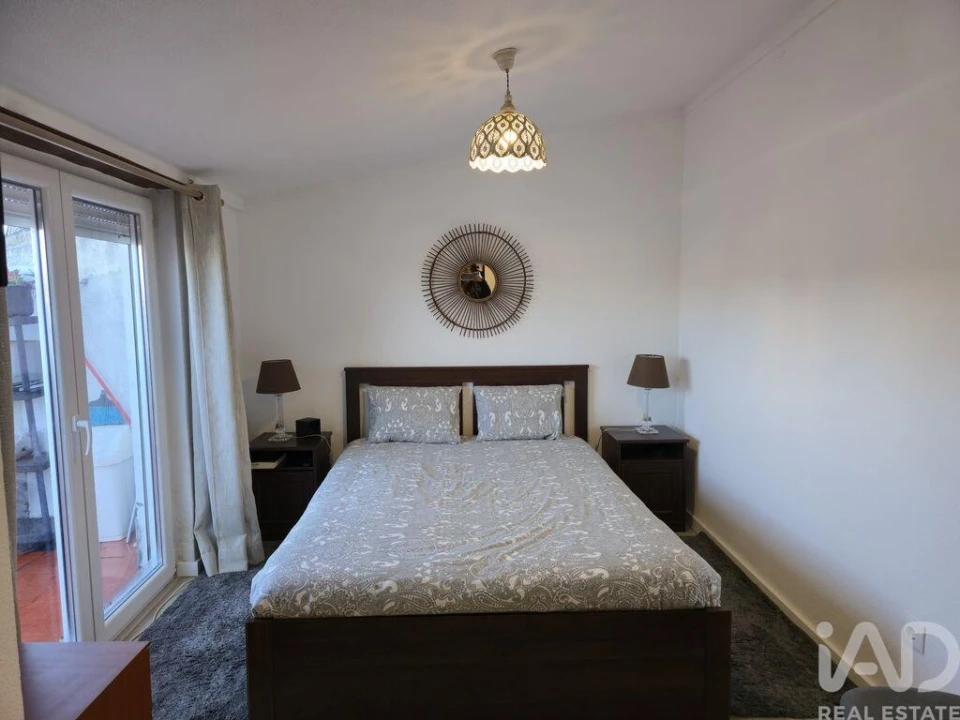 Apartamento T1 para Venda em A dos Cunhados e Maceira Foto 10