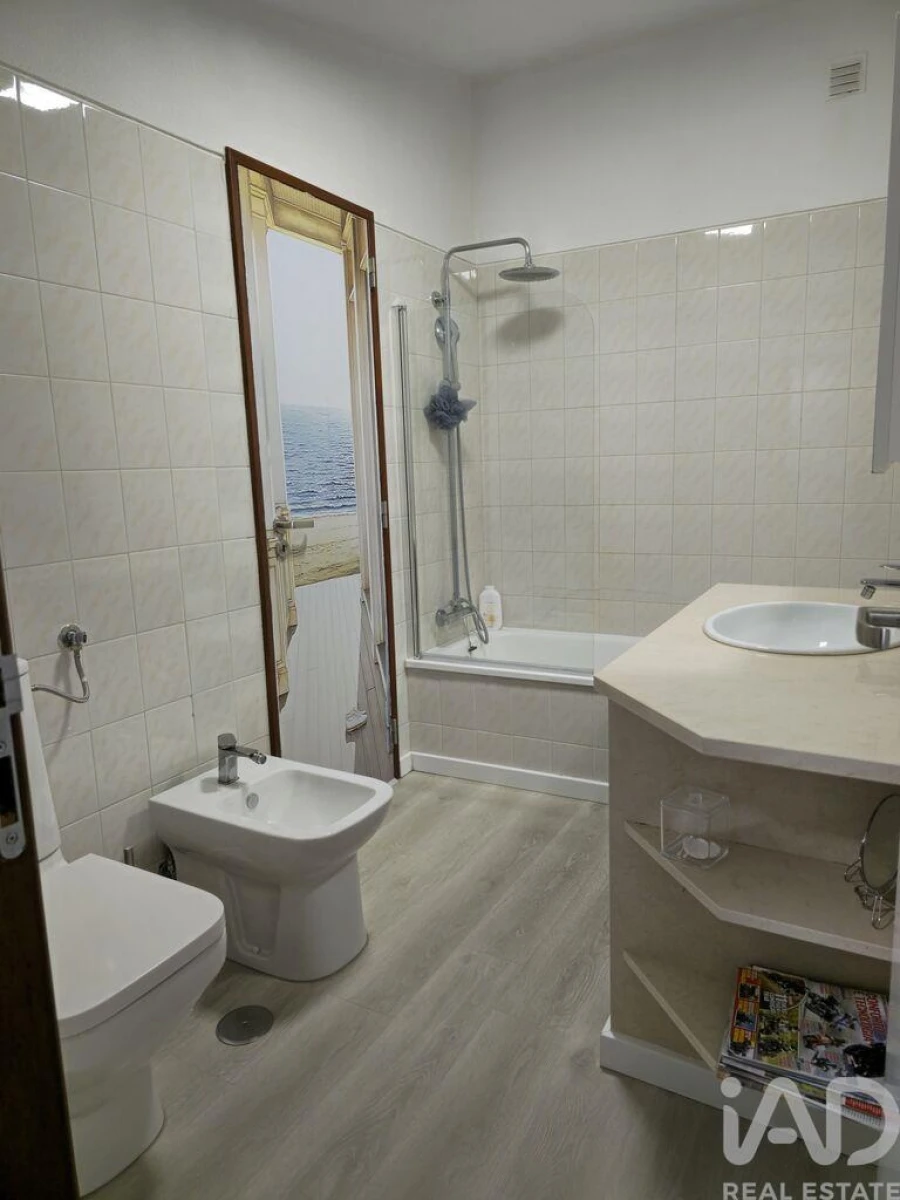 Apartamento T1 para Venda em A dos Cunhados e Maceira Foto 12
