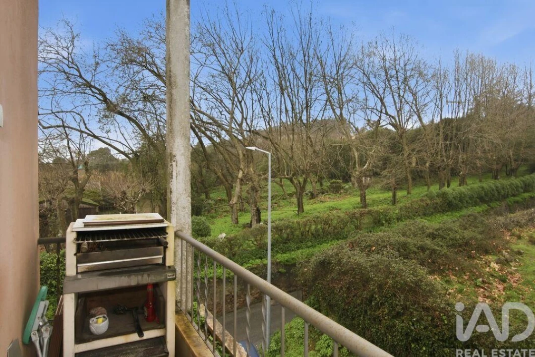 Apartamento T2 para Venda em Ramada e Caneças Foto 26