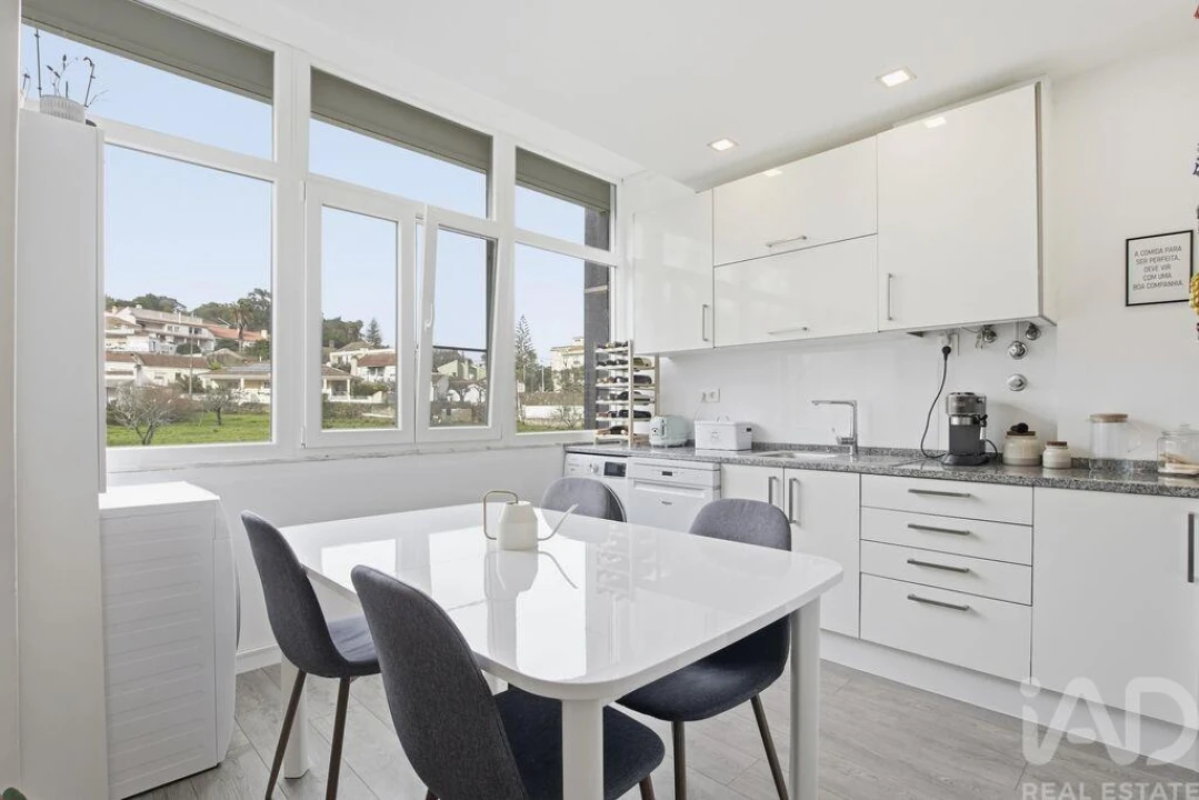 Apartamento T2 para Venda em Ramada e Caneças Foto 2