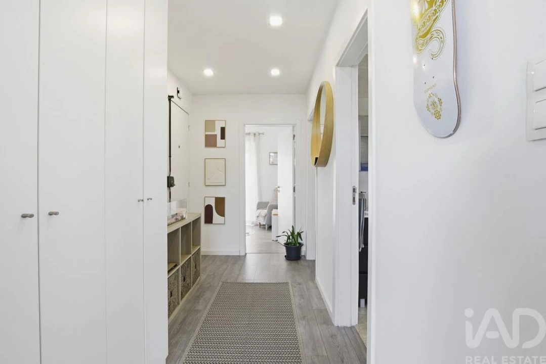 Apartamento T2 para Venda em Ramada e Caneças Foto 9