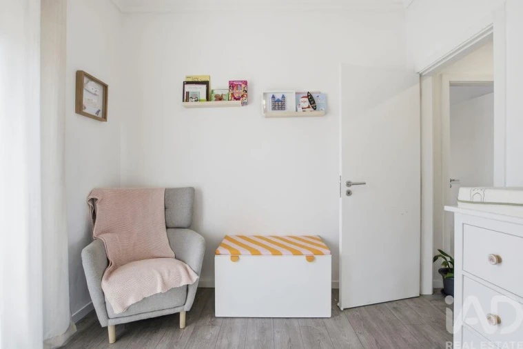 Apartamento T2 para Venda em Ramada e Caneças Foto 15