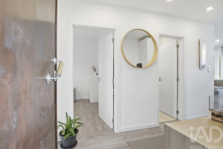 Apartamento T2 para Venda em Ramada e Caneças Foto 16