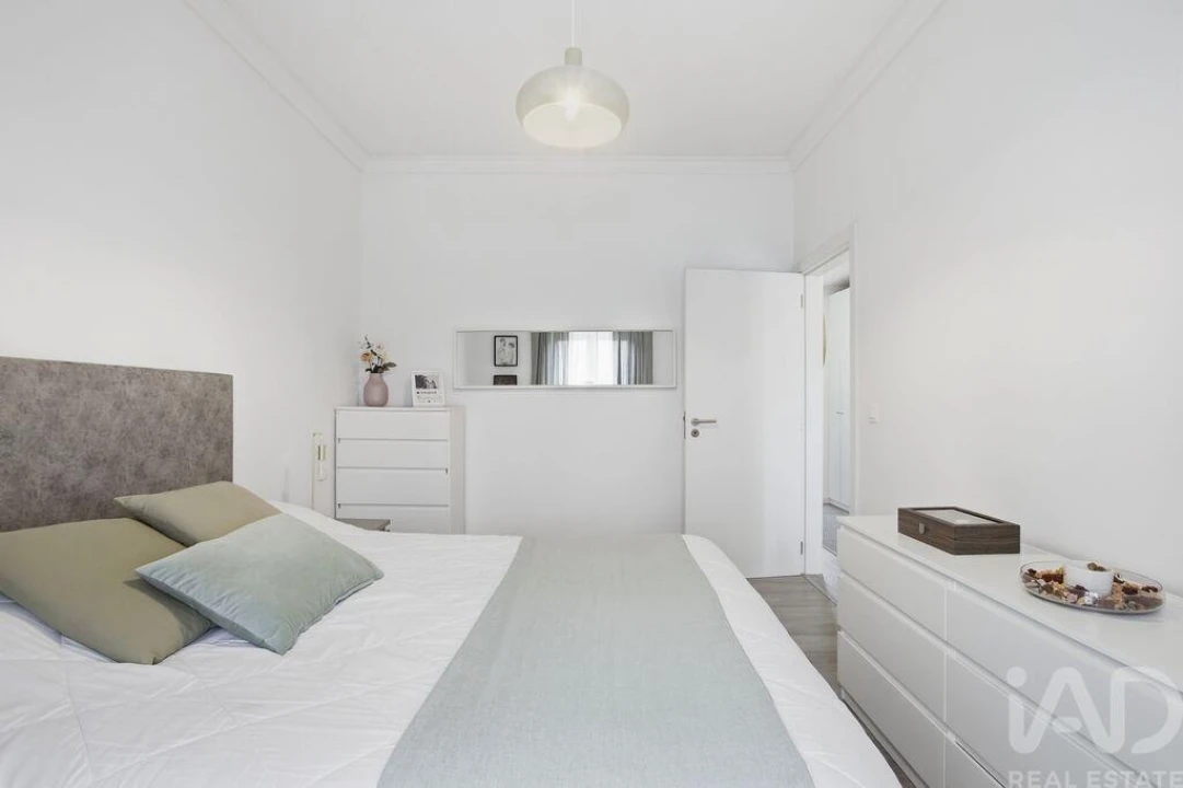 Apartamento T2 para Venda em Ramada e Caneças Foto 20