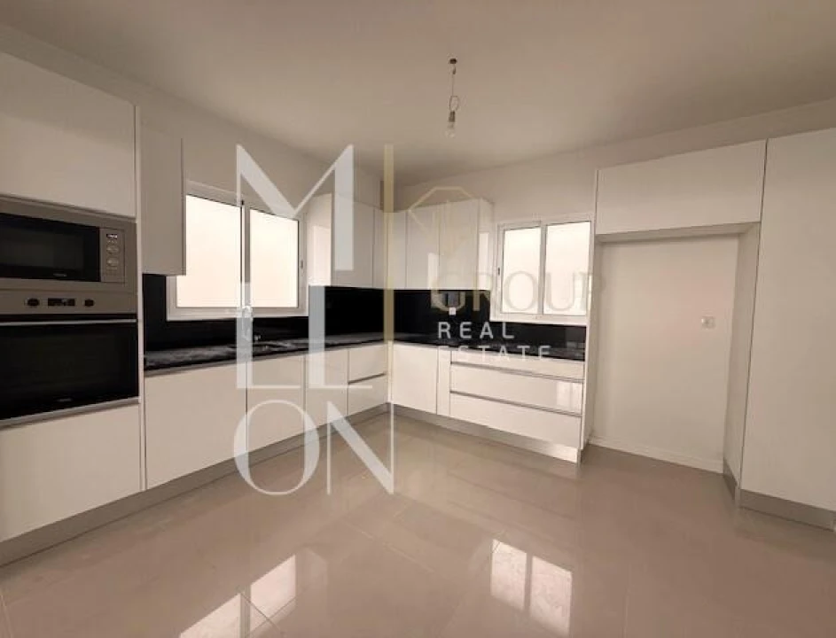 Moradia T3 para Venda em Santa Cruz Foto 8