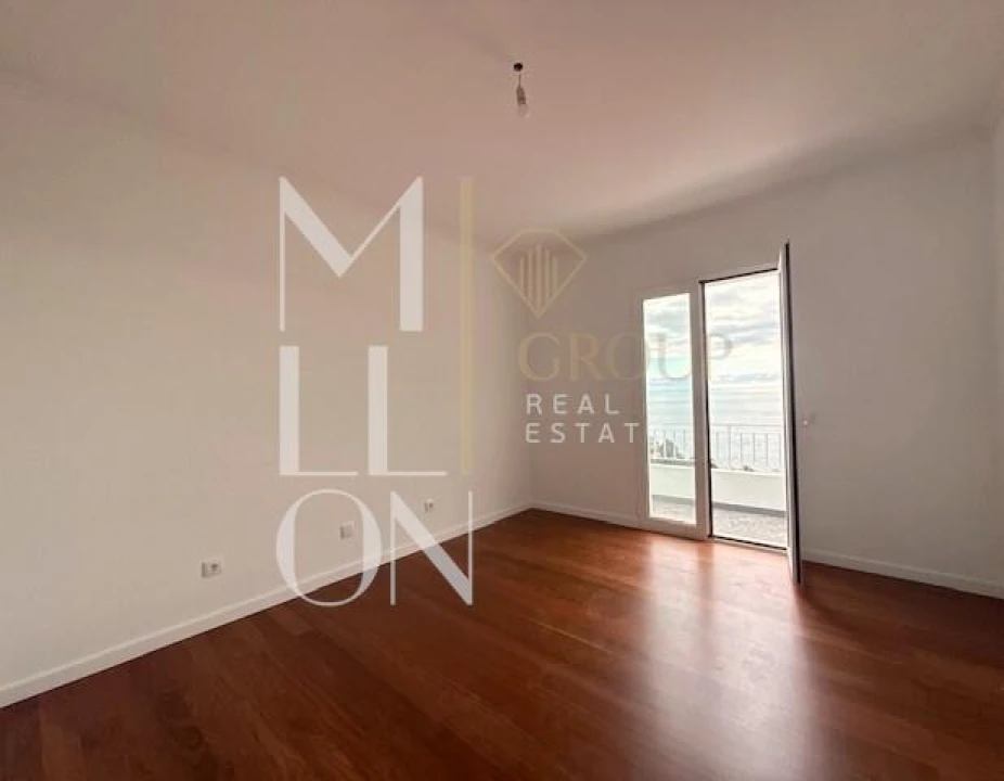 Moradia T3 para Venda em Santa Cruz Foto 9