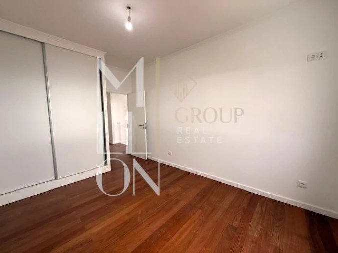 Moradia T3 para Venda em Santa Cruz Foto 16