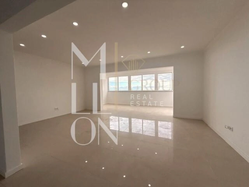 Moradia T3 para Venda em Santa Cruz Foto 6