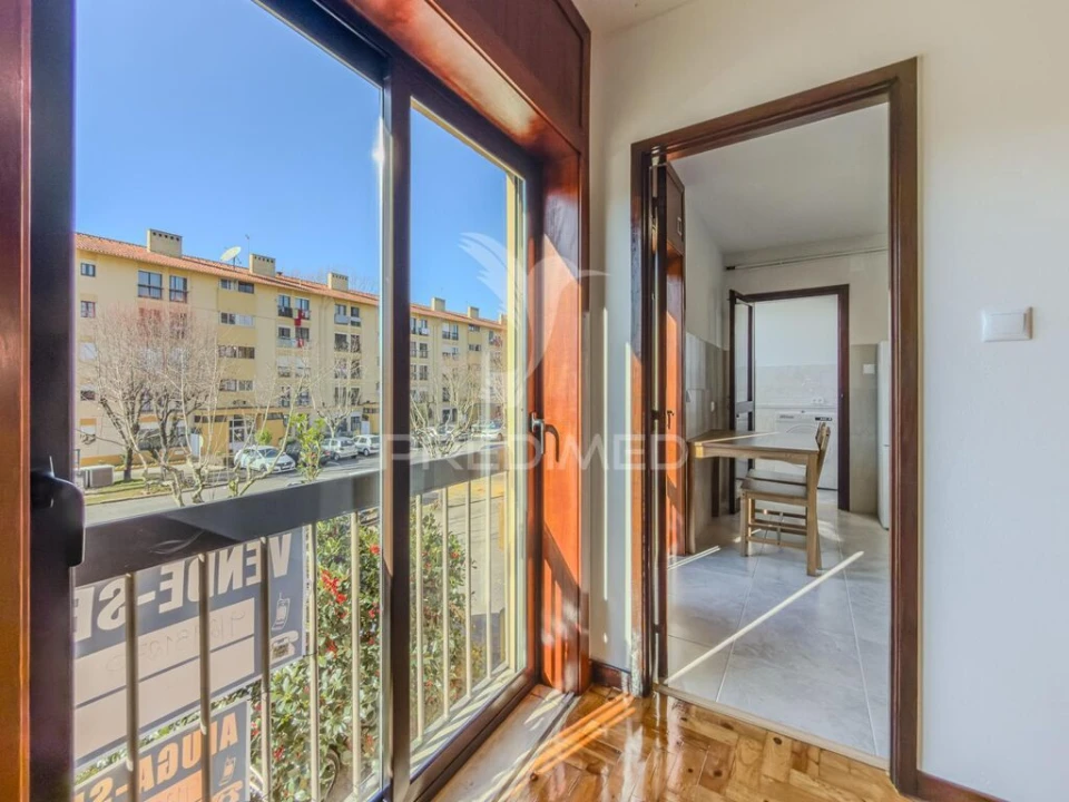 Apartamento T2 para Venda em São João da Madeira Foto 9