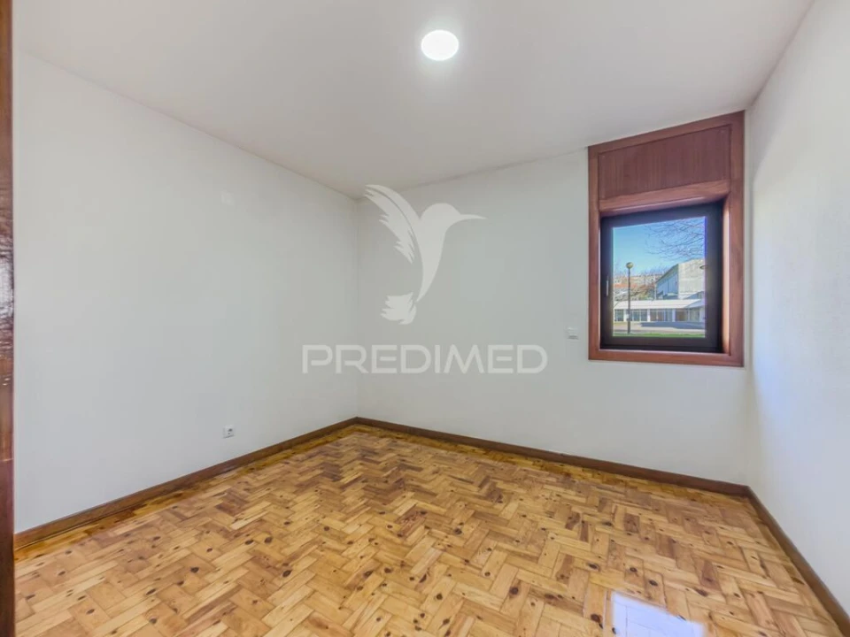 Apartamento T2 para Venda em São João da Madeira Foto 5