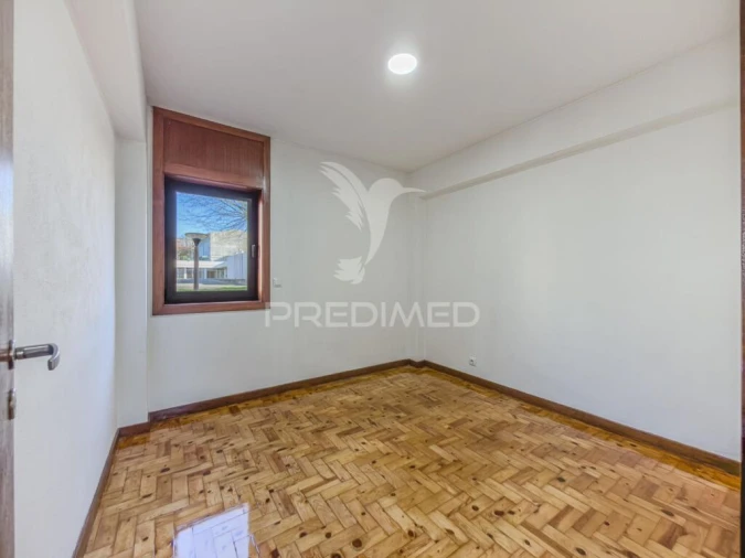 Apartamento T2 para Venda em São João da Madeira Foto 4
