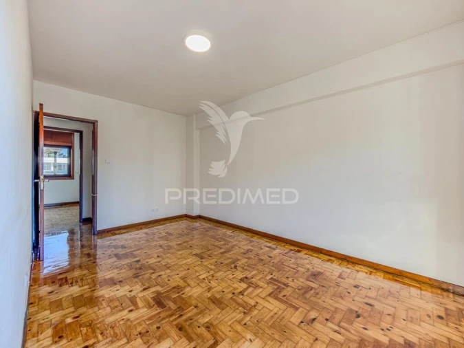 Apartamento T2 para Venda em São João da Madeira Foto 10