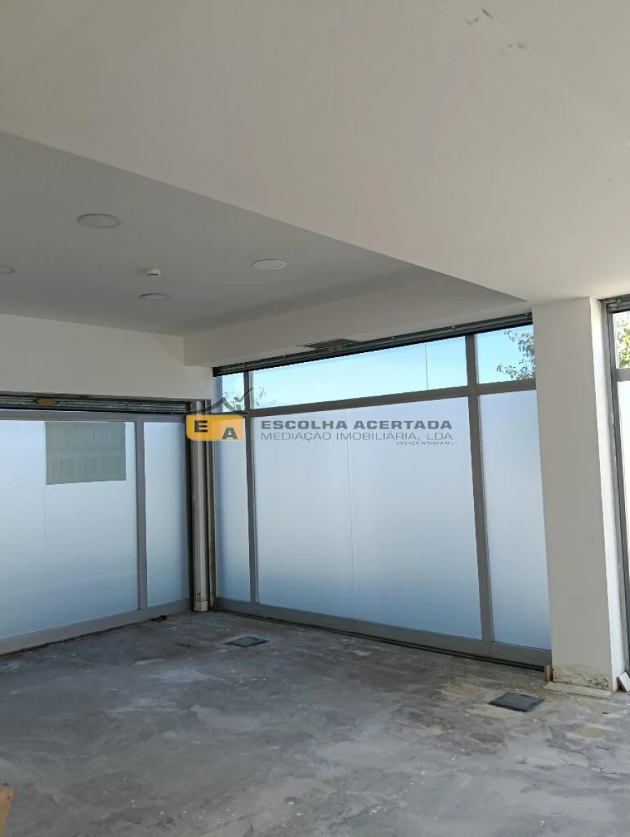 Loja para Arrendamento em Perafita, Lavra e Santa Cruz do Bispo Foto 9