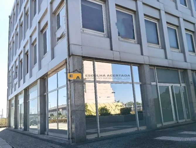 Loja para Arrendamento em Perafita, Lavra e Santa Cruz do Bispo Foto 2