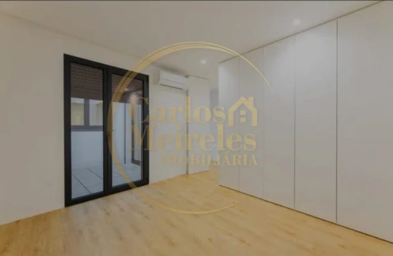 Apartamento T3 para Venda em Vila Verde e Barbudo Foto 9