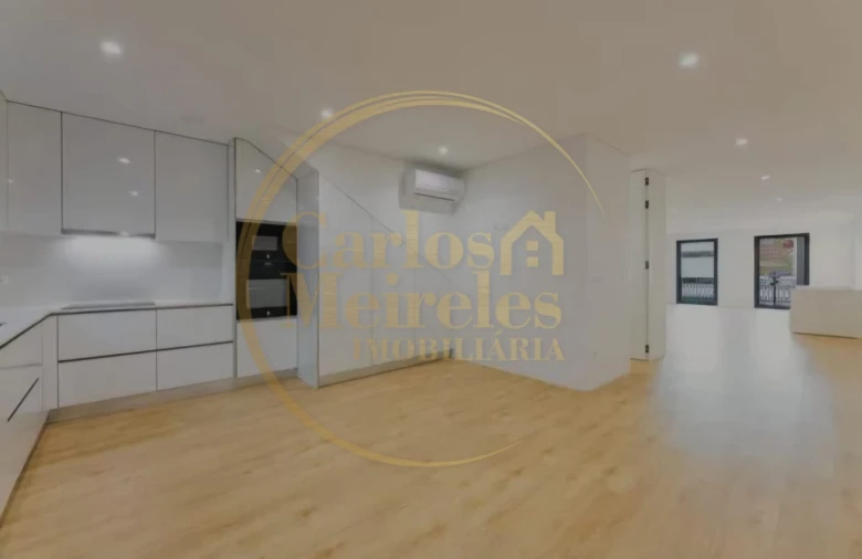 Apartamento T3 para Venda em Vila Verde e Barbudo Foto 10