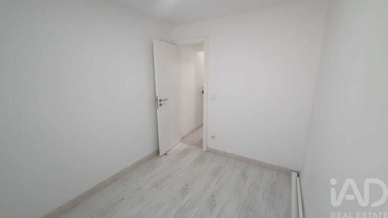 Moradia T9 para Venda em Ajuda Foto 14