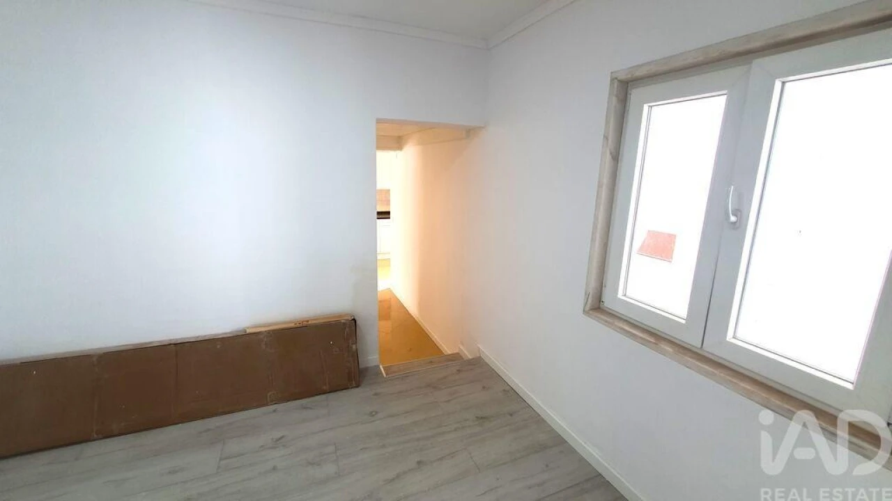 Moradia T9 para Venda em Ajuda Foto 15