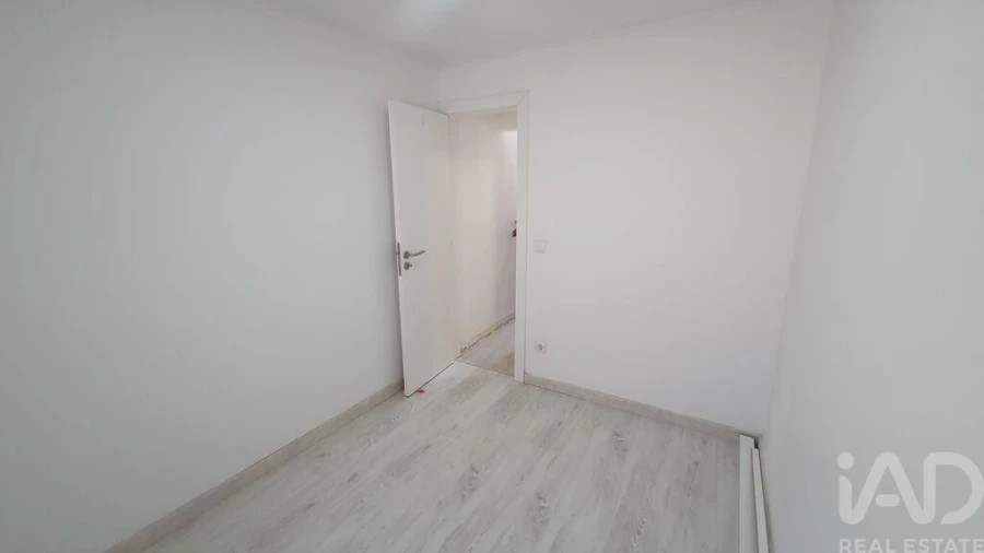 Moradia T9 para Venda em Ajuda Foto 14